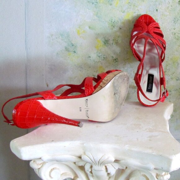 RED SHOES - 8.5, 8 1/2 WHBM STRAPPY 5" HEELS, WHITE HOUSE BLACK MARKET w BOX - Picture 11 of 12